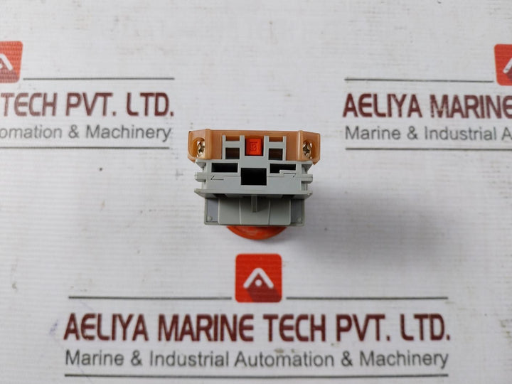 Idec Izumi 41-10650 Push Button Switch