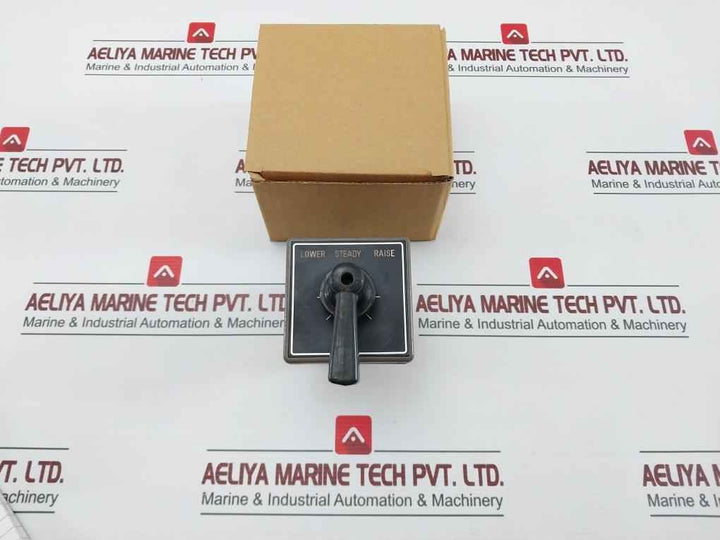 Idec Izumi Cs-10 Rotary Cam Switch 600V 10A