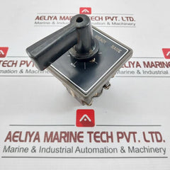 Idec Izumi Cs-10 Rotary Cam Switch 600V 10A