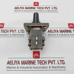 Idec Izumi Cs-10 Rotary Cam Switch 600V 10A