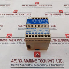 Idec Izumi Eb3C-r03A/ Eb3C-ro3A Output Relay 100-240Vac