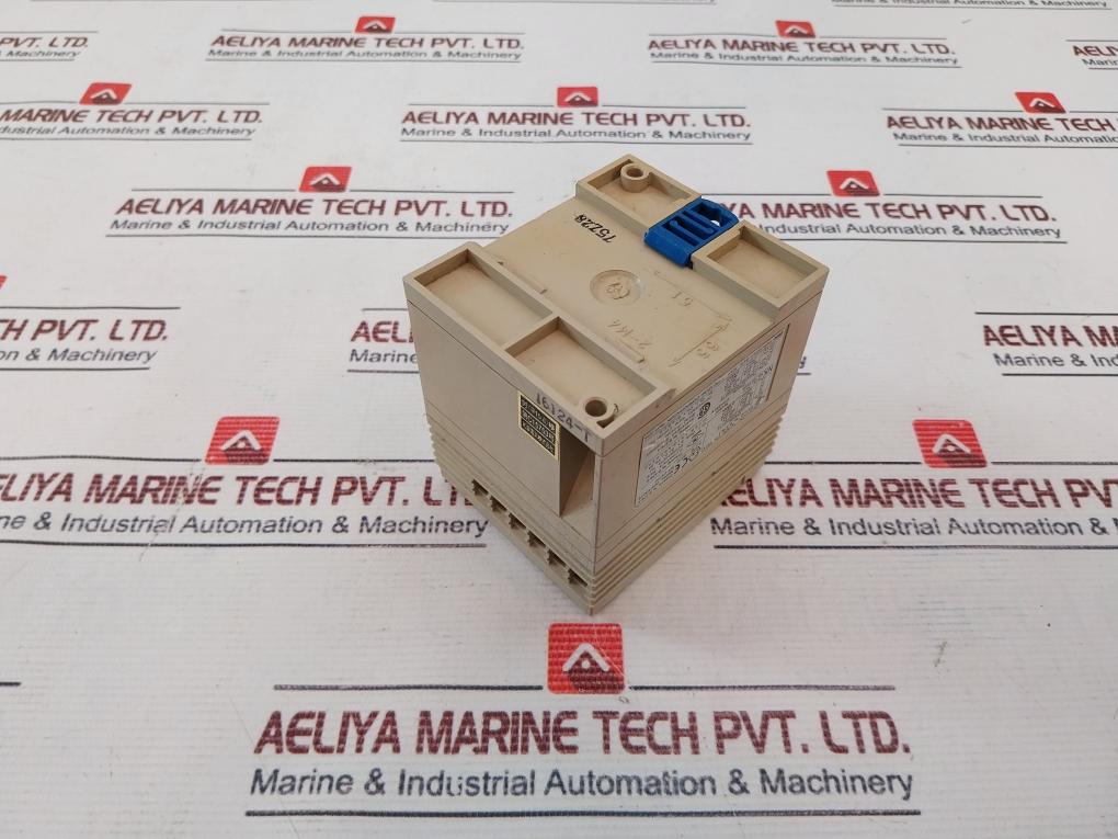 Idec Izumi Eb3C-r03A/ Eb3C-ro3A Output Relay 100-240Vac