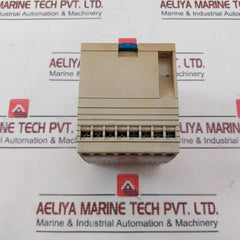 Idec Izumi Eb3C-r03A/ Eb3C-ro3A Output Relay 100-240Vac