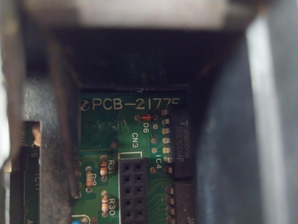 Idec Izumi PF2J-CPU1DCEU Programmable Controller CPU Unit (DC) (Not Working)