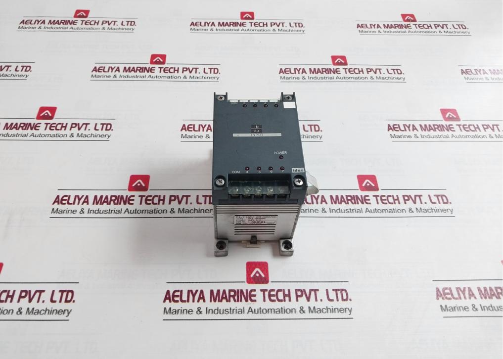 Idec Izumi Pfa-1N081Dc Programmable Controller Plc 8-input Unit 24Vdc