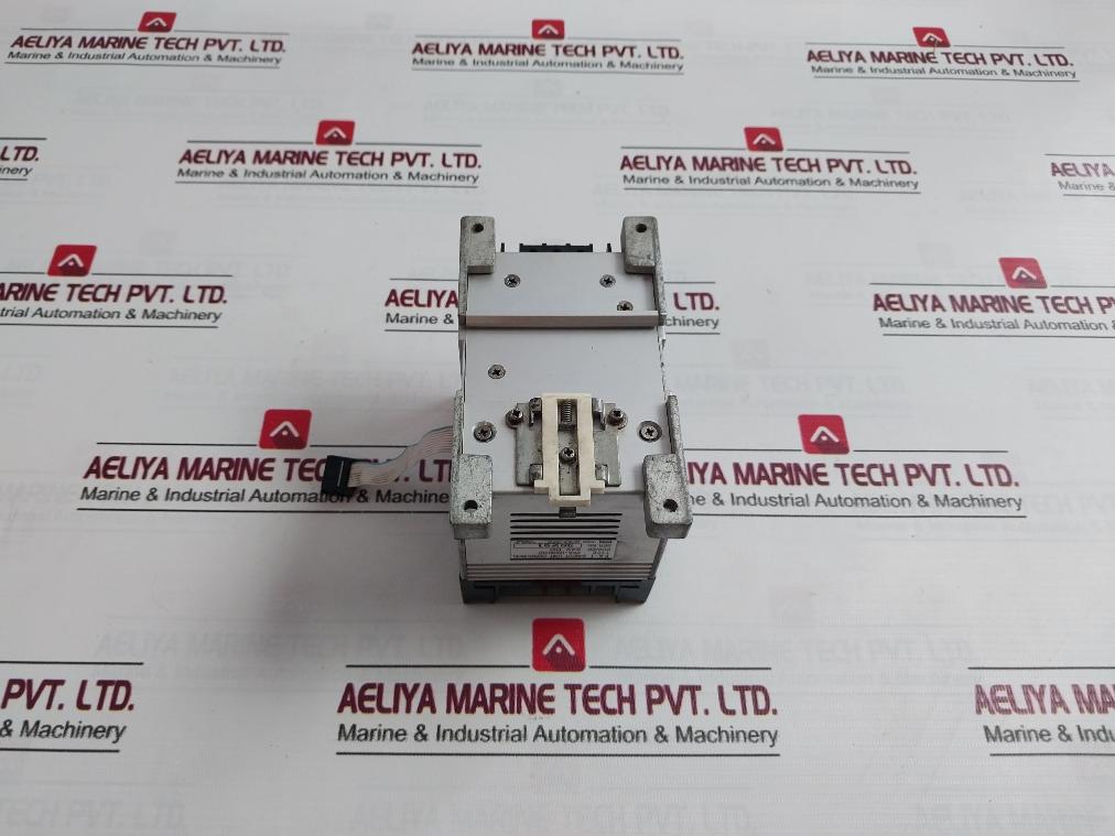 Idec Izumi Pfa-1N081Dc Programmable Controller Plc 8-input Unit 24Vdc