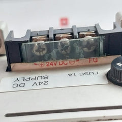 Idec Izumi Pfa-1N081Dc Programmable Controller Plc 8-input Unit 24Vdc