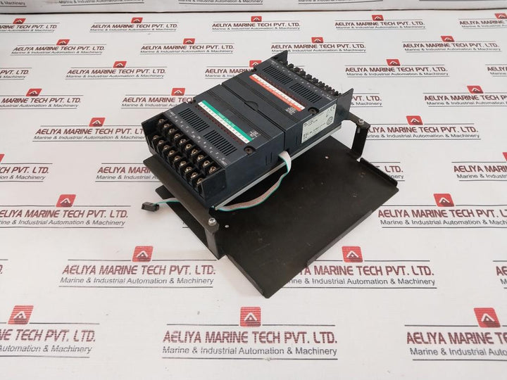 Idec Izumi Pfj-dp1U, Pfj-t162Cu, Pfj-n162U Transistor Output/Input Unit