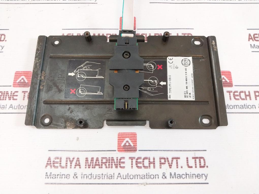 Idec Izumi PFJ-N162U, PFJ-N162U, PFJ-T162CU Input/Output Transistor Unit