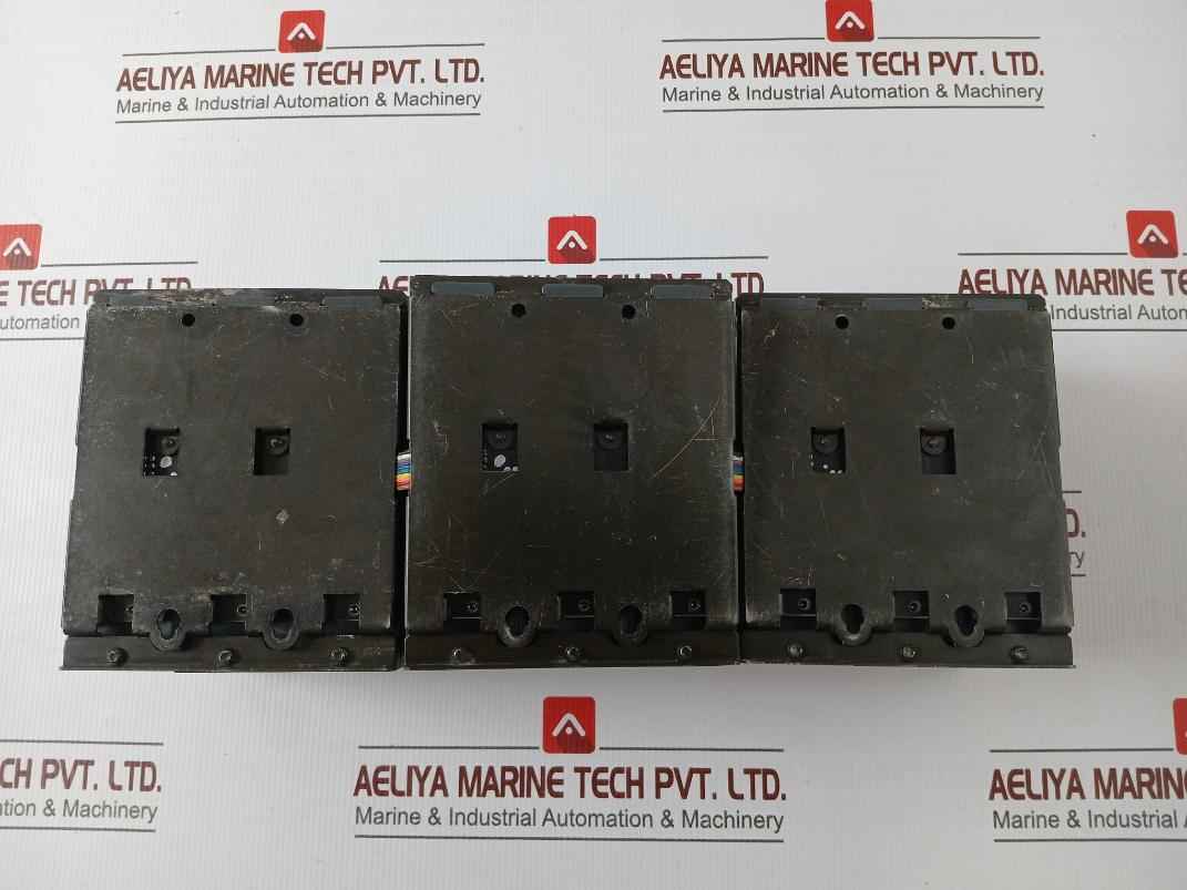 Idec Pf3S-psa2 Plc Power Supply Rack Module 2000Ma 100-120/200-240Vac 50/60Hz