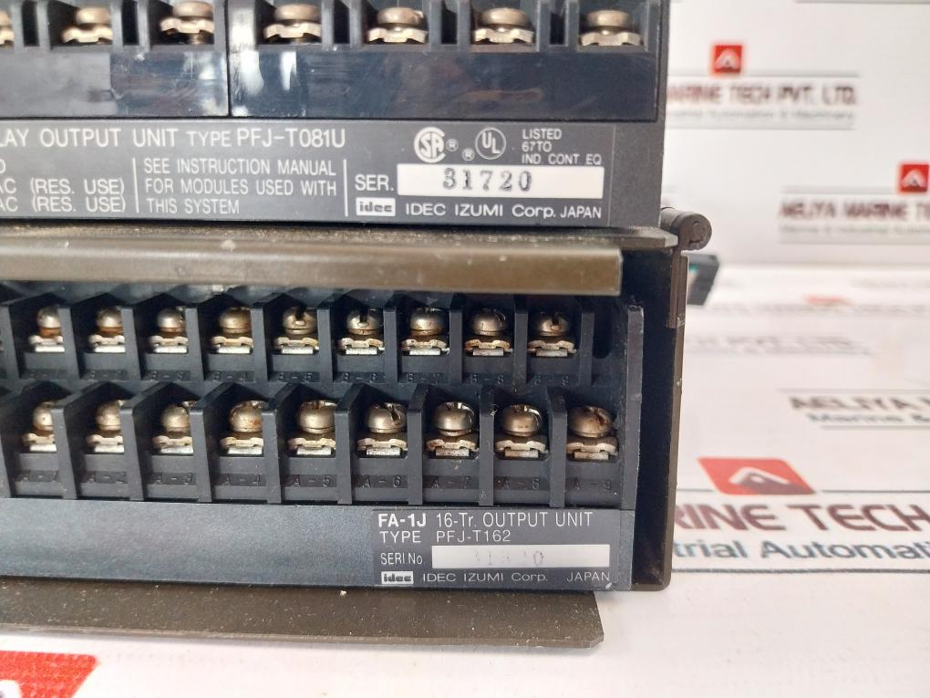 Idec Pfj-t081U Relay Output Module With Fa-1 Junior Programmable Controller