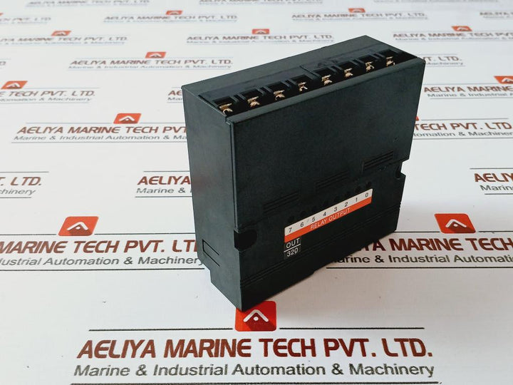 Idec Pfj-t081u Relay Output Module