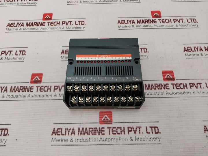 Idec Pfj-t162U 16-transistor Output Unit 12-28Vdc