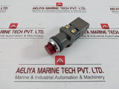 Idec 100/110V Ac 50–60Hz Pushbutton Control Unit 12 × 10P