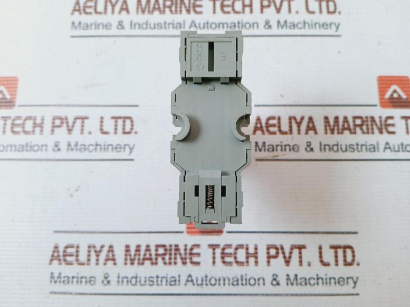 Idec Rh2B-u General Purpose Midget Relay Sh2B-05C Ac220V 7.5A 120Vac