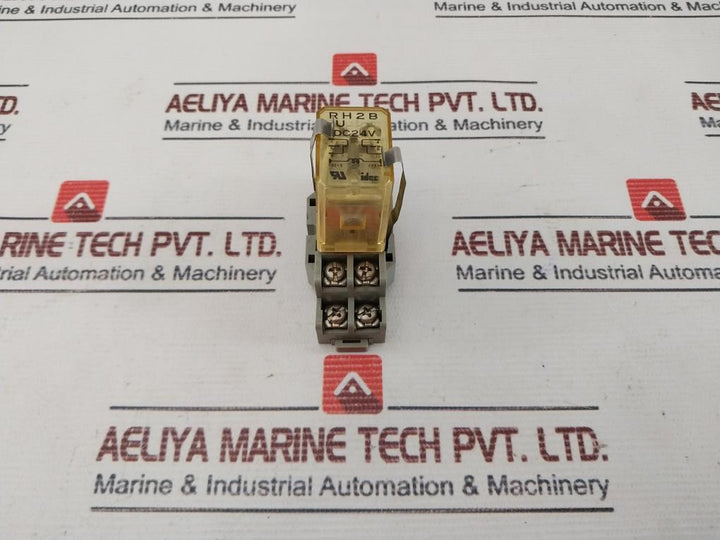 Idec Rh2B-u Relay 250V~ 10A