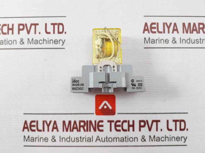 Idec Rh2B-ul Power Relay With Socket Sh2B-05 10A 300V Ac240V