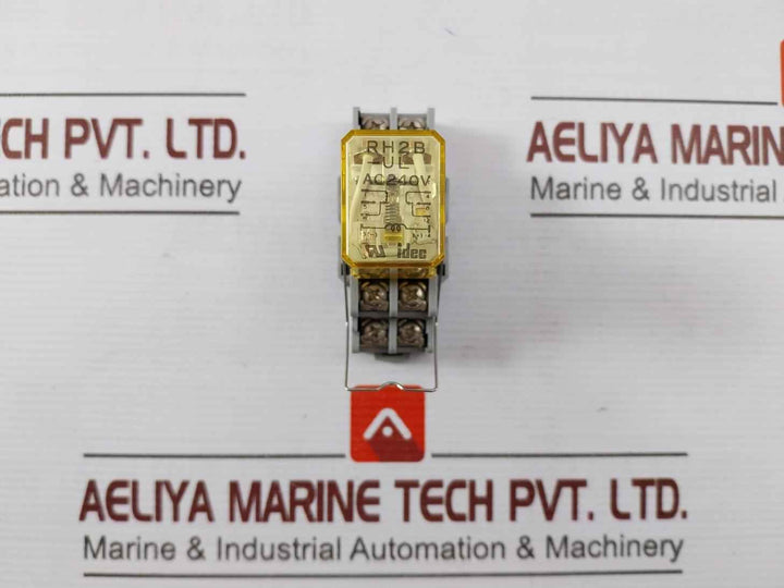 Idec Rh2B-ul Power Relay With Socket Sh2B-05 10A 300V Ac240V