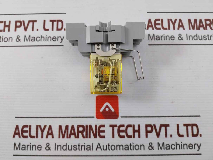 Idec Rh2B-ul Power Relay With Socket Sh2B-05 10A 300V Ac240V