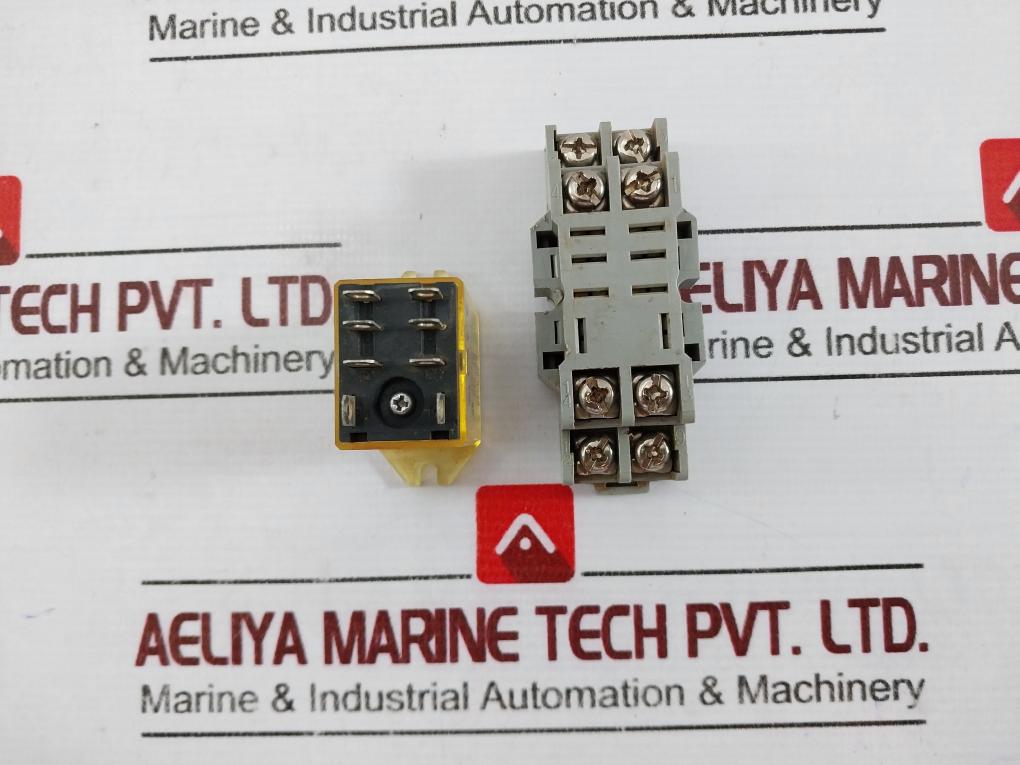 Idec Rh2b-utdc24v Relay, 10a 240vac, 7.5a 120vac