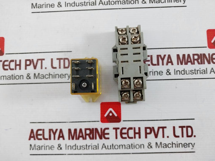Idec Rh2b-utdc24v Relay, 10a 240vac, 7.5a 120vac