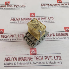 Idec Rh4B-u / Sh4B-05U Relay With Socket