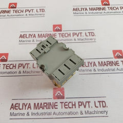 Idec Rh4B-u / Sh4B-05U Relay With Socket