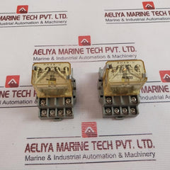 Idec Rh4B-u/ Sh4B-05U Relay With Socket 24Vdc