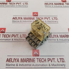 Idec Rh4B-u/ Sh4B-05U Relay With Socket 24Vdc