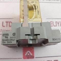 Idec Rh4B-u/ Sh4B-05U Relay With Socket 24Vdc