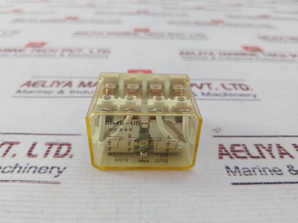 Idec Rh4B-ud Power Relay With Socket Sh4B-05C Dc24V