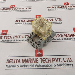 Idec Rh4B-ud Relay With Base 10A 300V