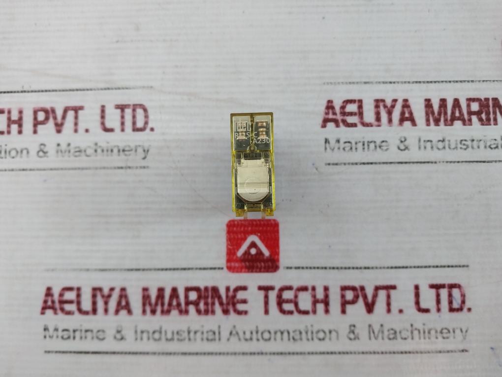 Idec Rj2S-c-a230 Power Relay 230Vac 50/60Hz 8A 250Vac 8A 30Vdc
