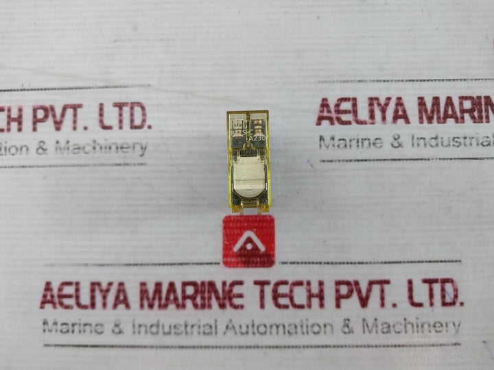 Idec Rj2S-c-a230 Power Relay 230Vac 50/60Hz 8A 250Vac 8A 30Vdc