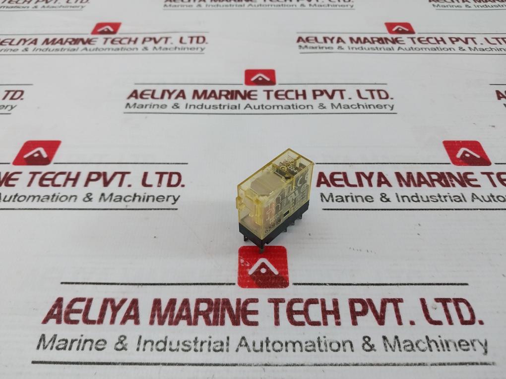 Idec Rj2S-c-d24 Plug-in Relay 24Vdc 8A 250Vac