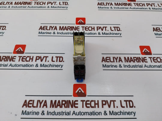Idec Rj2S-cl-a110 Relay With Sj2S-07L Socket 50/60Hz