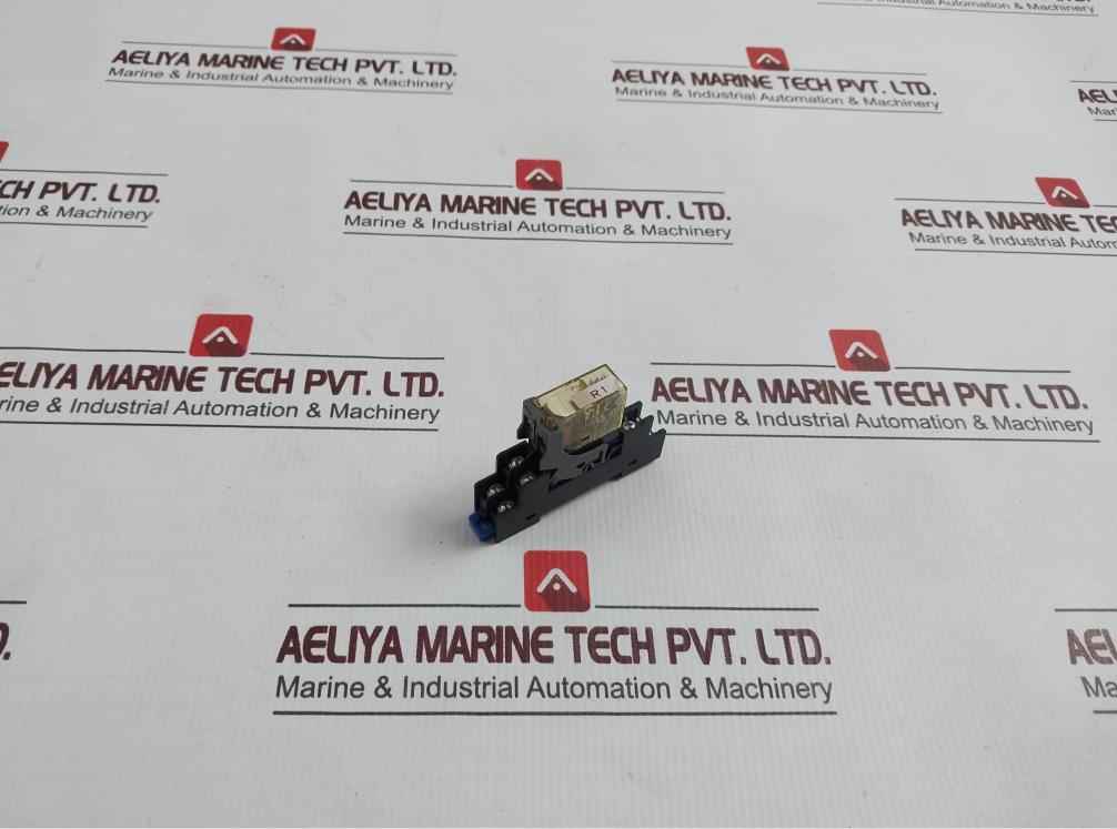 Idec Rj2S-clr-a110 General Purpose Relay 250V 8A