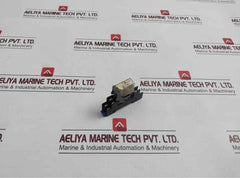Idec Rj2S-clr-a110 General Purpose Relay 250V 8A