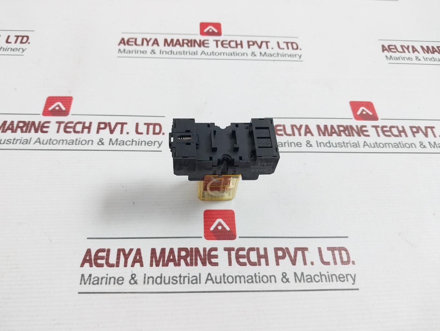 Idec Rm2S-u Power Relay Dc24V