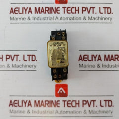 Idec Rm2S-u Relay W/ Pyf08A Relay Socket 50/60Hz