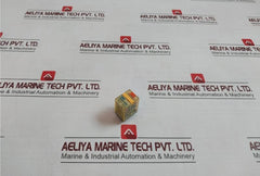 Idec Ru2S-a220 Power Relay 250Vac 30Vdc 50/60Hz