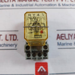 Idec Ry4S-ld Relay With Socket Sy4S-05C