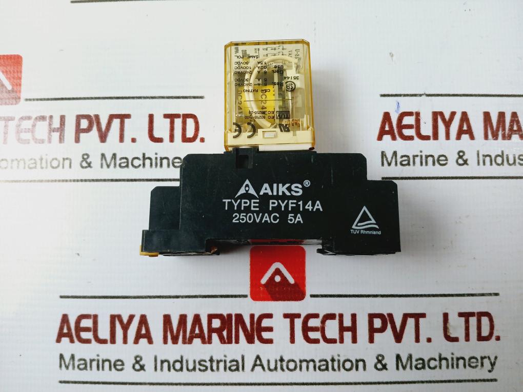 Idec Ry4s-u Power Relay Iec 60255-1-00 5a 30vdc
