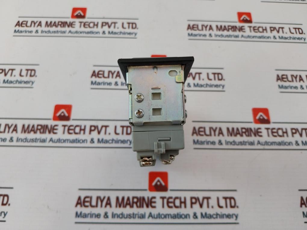 Idec Slc30n Led Display Module 230vac 50-60 Hz