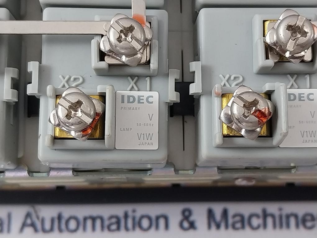 Idec Slc30N Signaling Light Control Module – Aeliya Marine Tech®