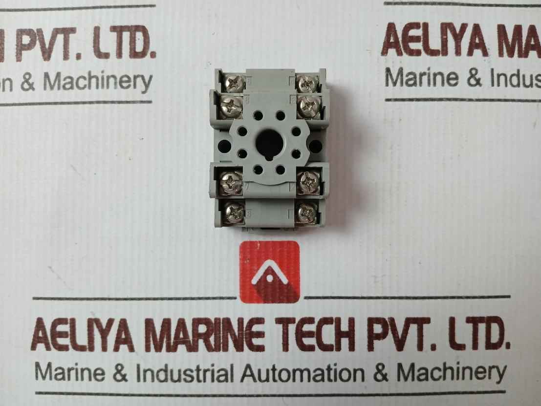 Idec Sr2P-05 Relay Socket 10A 300V