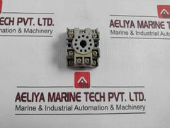 Idec Sr3P-05U Relay Socket 10A 300V