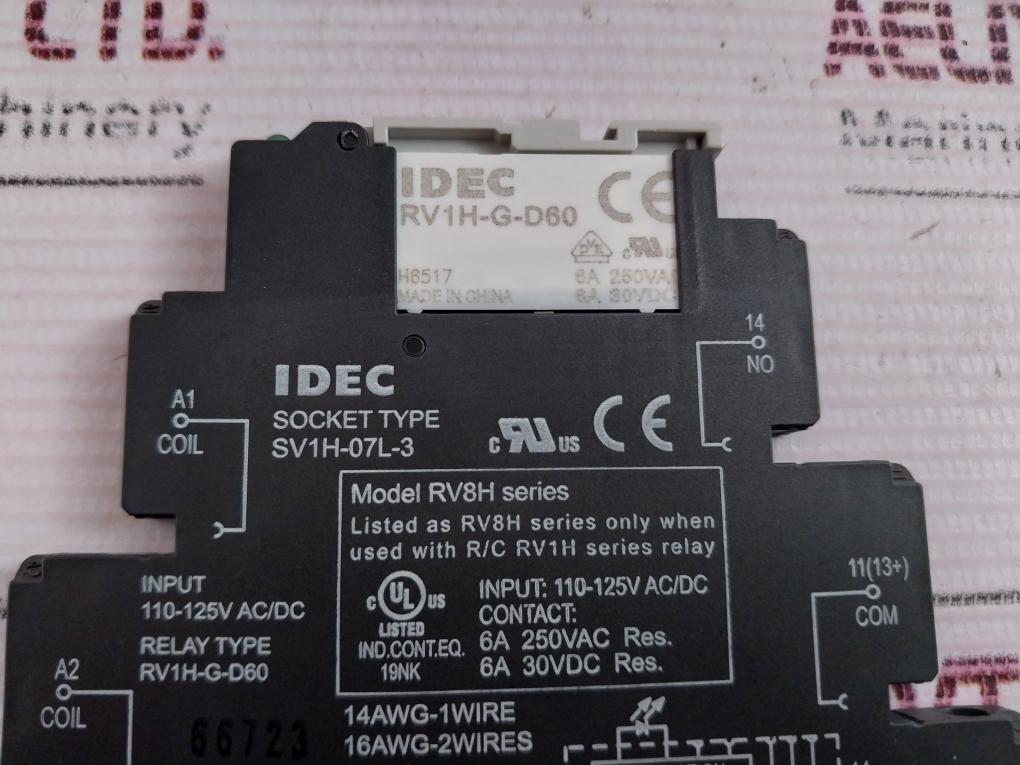 Idec Sv1H-07L-3 Relay/Socket Rv8H Series Rv1H-g-d60