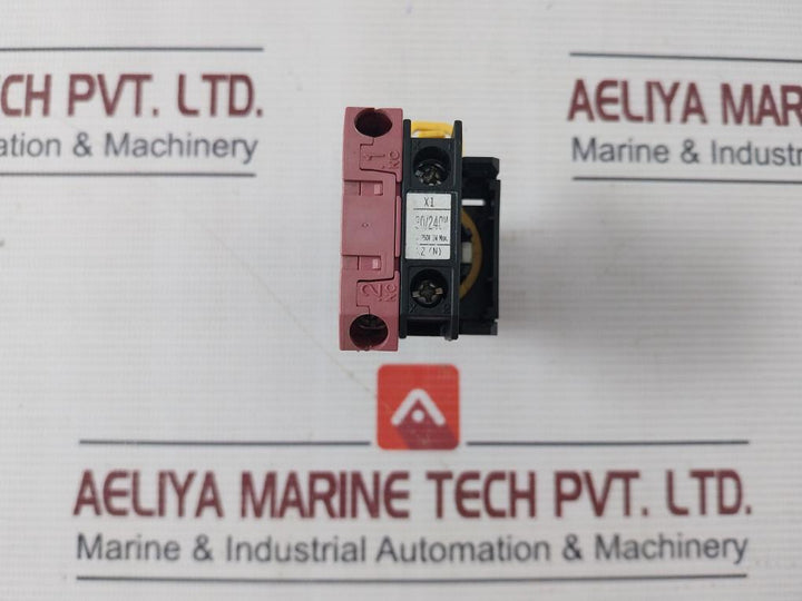 Idec Yw-e01 Push Button Switch 30/240V