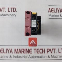 Idec Yw-e01 Push Button Switch 30/240V